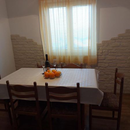 Apartmani Tatjana Okrug Gornji Zewnętrze zdjęcie