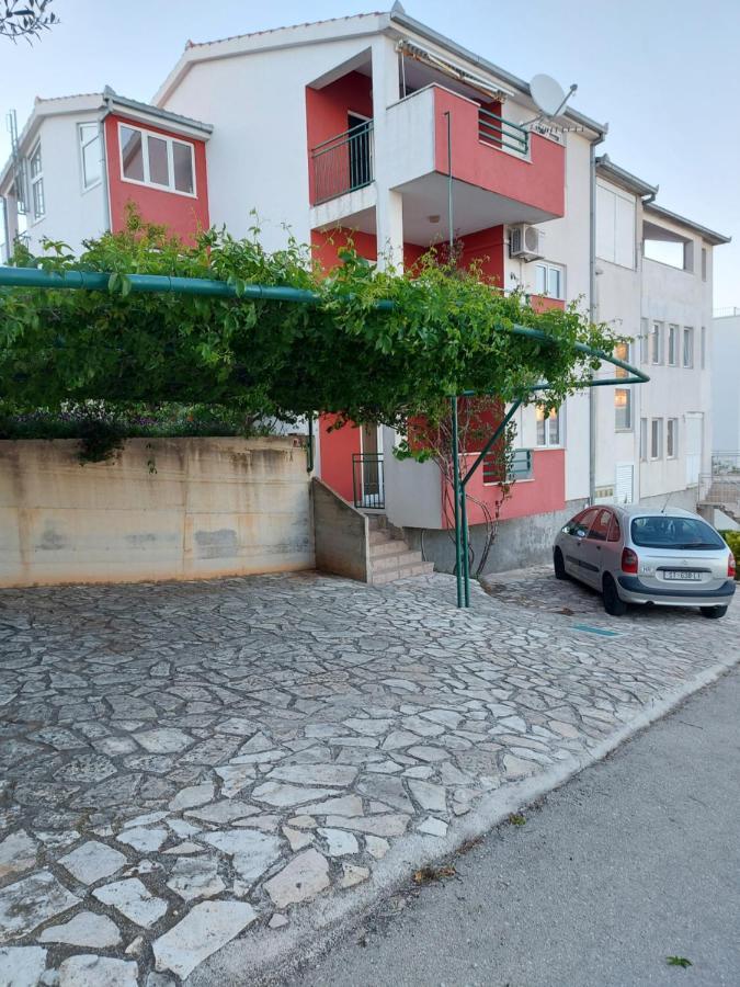Apartmani Tatjana Okrug Gornji Zewnętrze zdjęcie