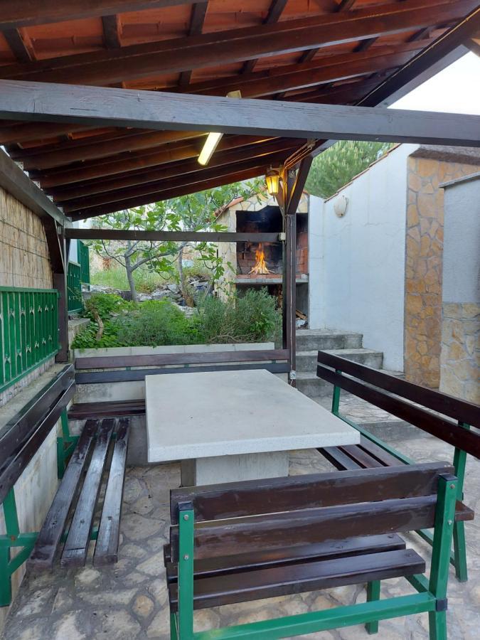 Apartmani Tatjana Okrug Gornji Zewnętrze zdjęcie